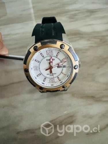 Reloj Casio MTP-1327