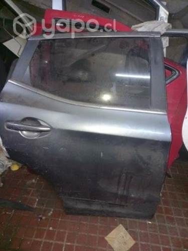 Puerta trasera derecha Nissan qashqai j11 2016