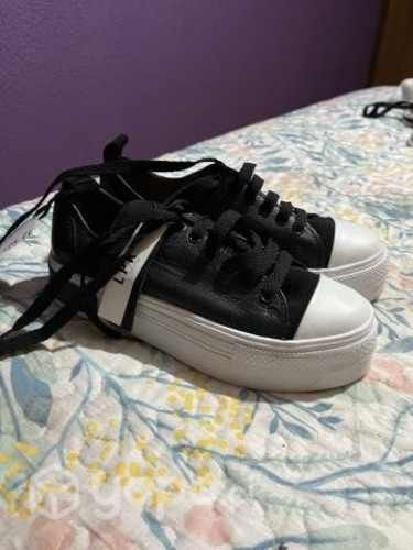 Zapatillas marca lolita pocket nuevas