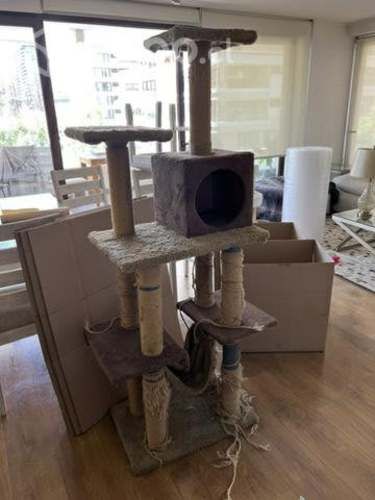 Modular de juegos para gato usado