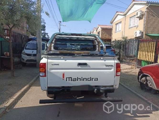 Vendo camioneta Mahindra doble cabina