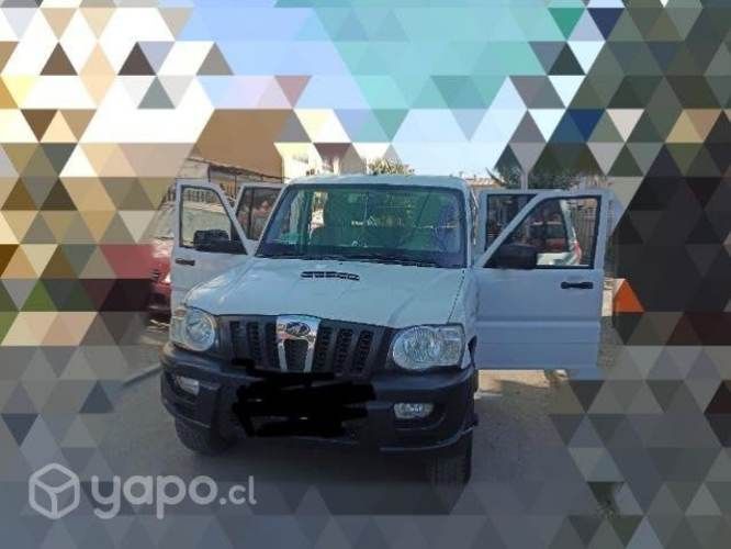 Vendo camioneta Mahindra doble cabina
