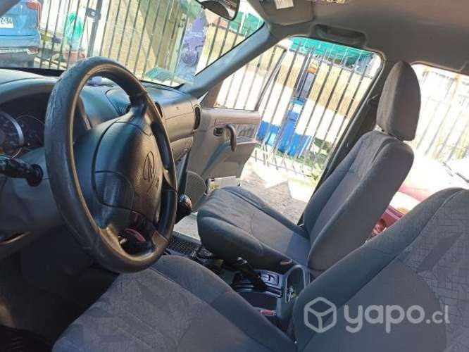 Vendo camioneta Mahindra doble cabina