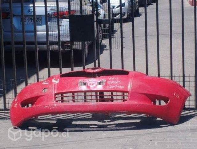 Parachoque Toyota Yaris sport