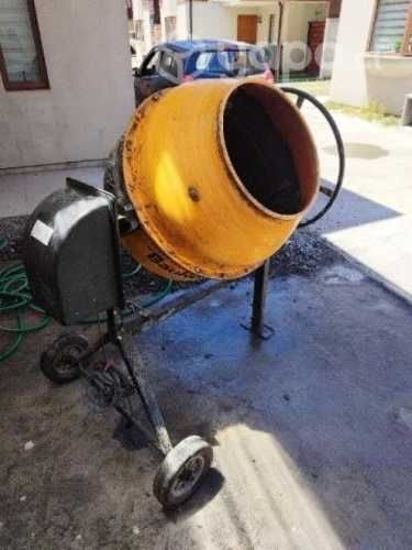 Betonera 210 litros