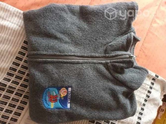 Ropa colegio Escuela 10 Angelmo