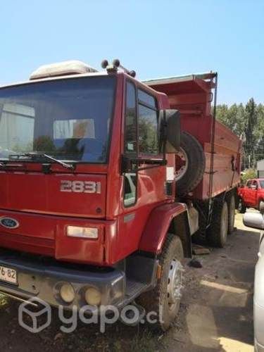 Ford cargo 2831