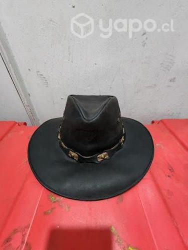 Sombrero de cuero