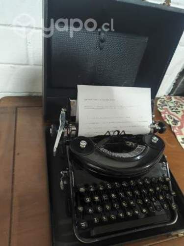 Máquina de escribir Underwood Noiseless