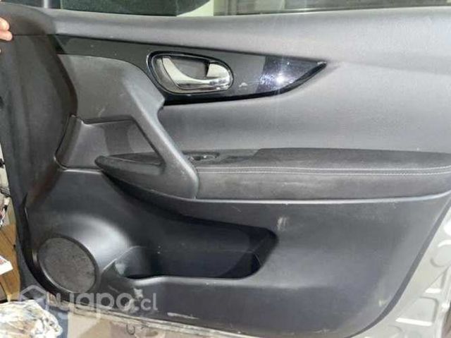 Puerta nissan Qashqai