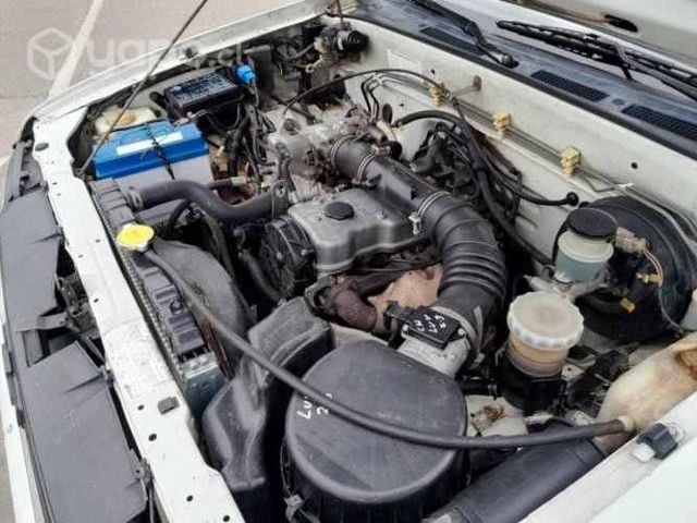 Chevrolet luv 2.3 DLX 1998 cabina simple