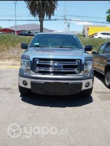 Vendo camioneta FORD F150 2014