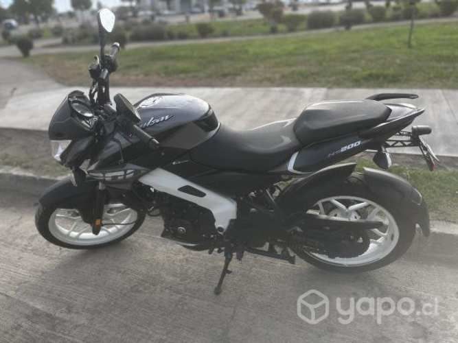 Moto Pulsar 200 NS FI 2022