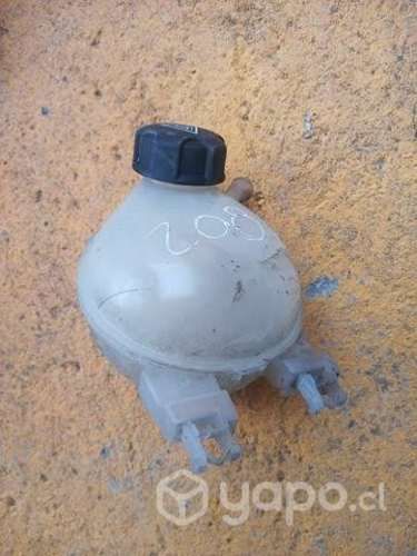 Peugeot 208 deposito agua envio regiones