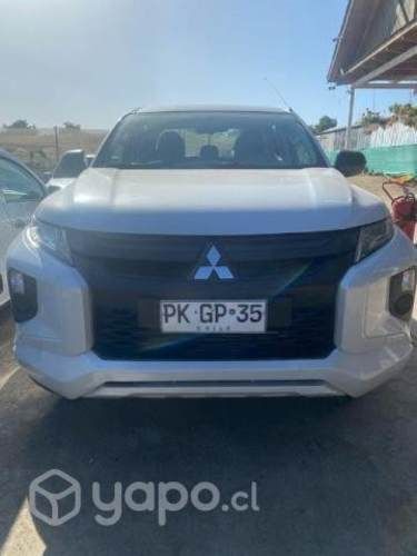 Mitsubishi L200 work cr wf 2.4 diesel