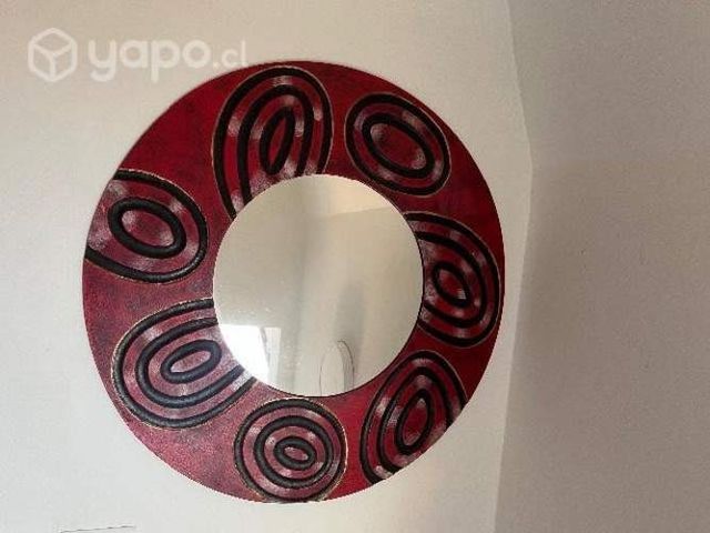 Espejo redondo con diseño