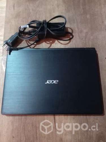 Notebook con poco uso