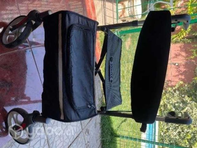 Andador(burrito) 4 ruedas canasto y asiento