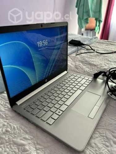 Se vende Notebook HP laptot 14-cf2051