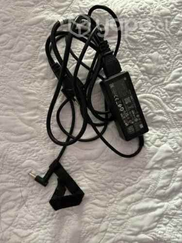 Se vende Notebook HP laptot 14-cf2051