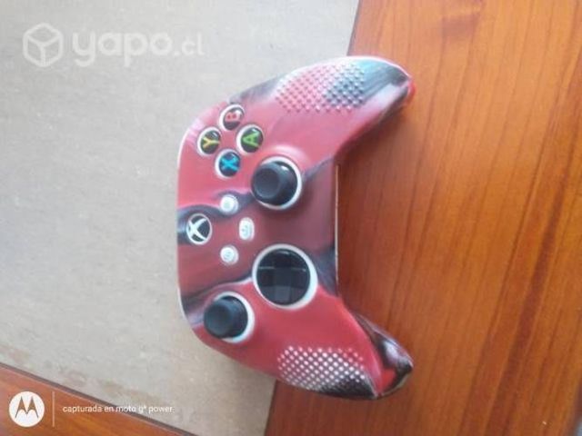 Mando Xbox Robot white