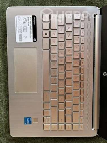 NOTEBOOK HP Dq2025La