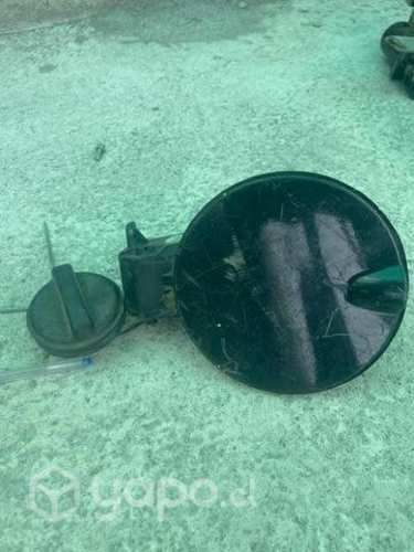 Tapa de bencina Chevrolet Aveo 2012