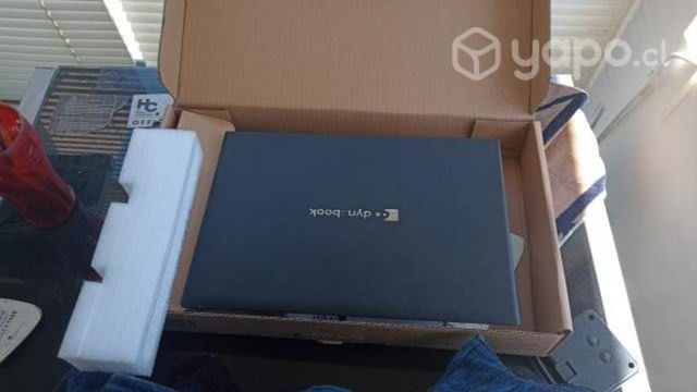 Notebook oportunidad dos meses de uso