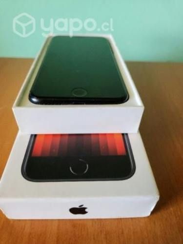 Celular Iphone SE tercera generación 5G