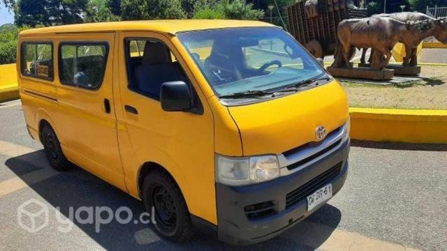 Toyota hiace año 2011