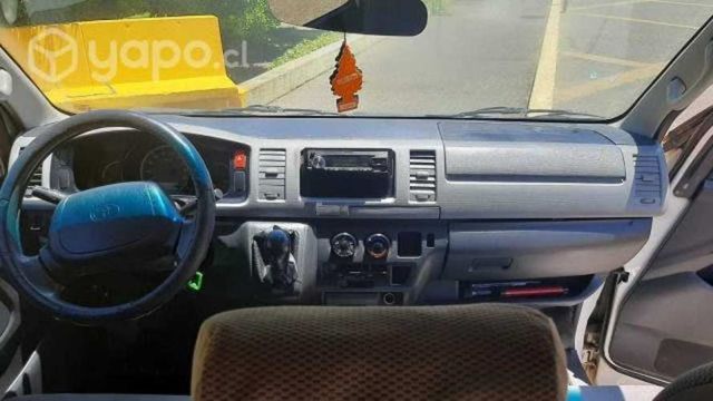 Toyota hiace año 2011