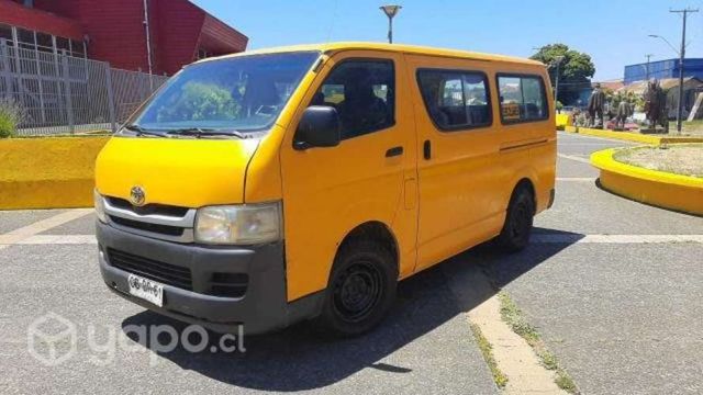 Toyota hiace año 2011