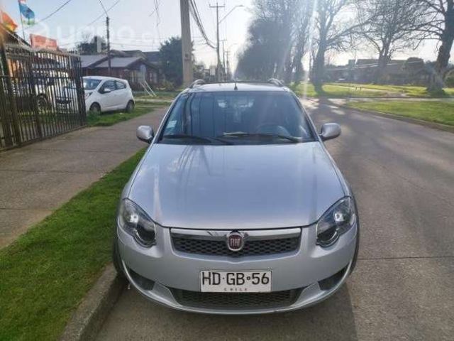Fiat strada trekking ,3 puertas 2016