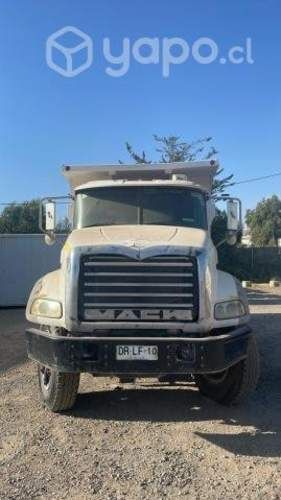 Vendo Camión Mack 8X4 Tolva