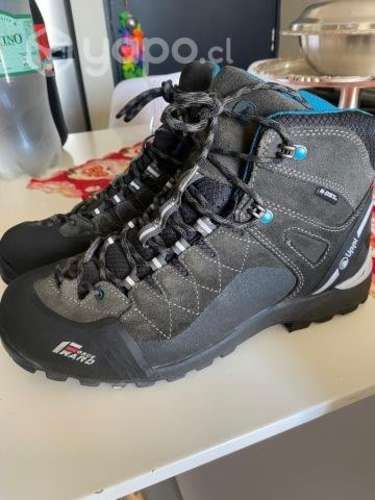 Botas trekking lippi