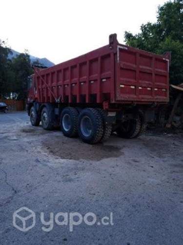 Iveco Eurotrakker 2007