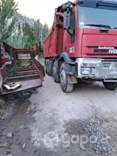 Iveco Eurotrakker 2007