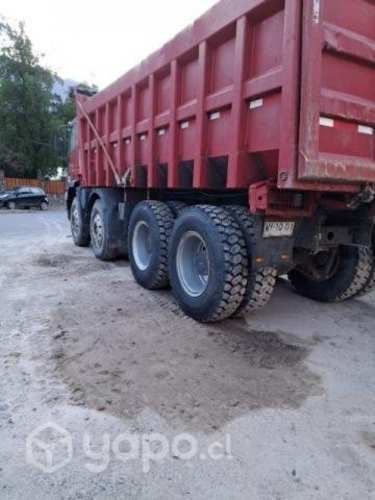 Iveco Eurotrakker 2007