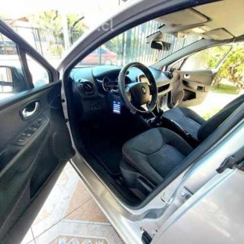 RENAULT CLIO 2016
