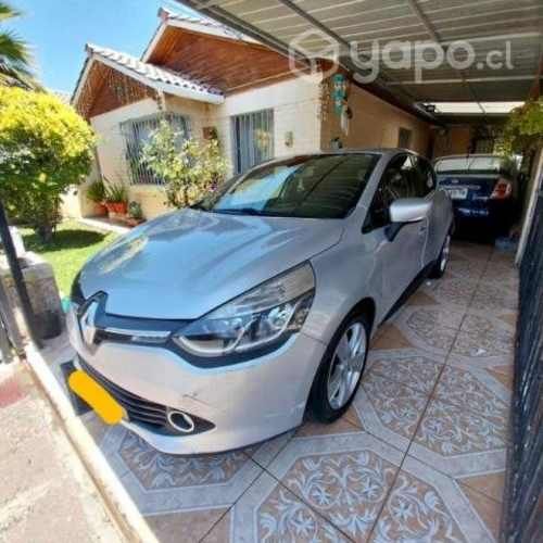 RENAULT CLIO 2016