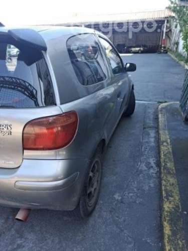 Vendo Toyota yaris sport