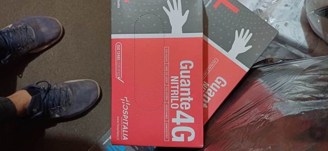 Guantes de vinilo y de nitrilo tallas M y L