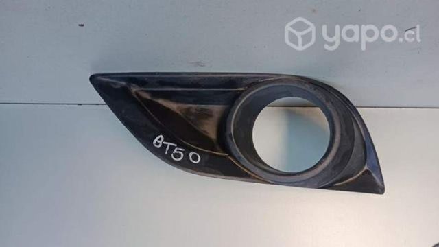 Tapa de neblinero mazda bt50 dmg