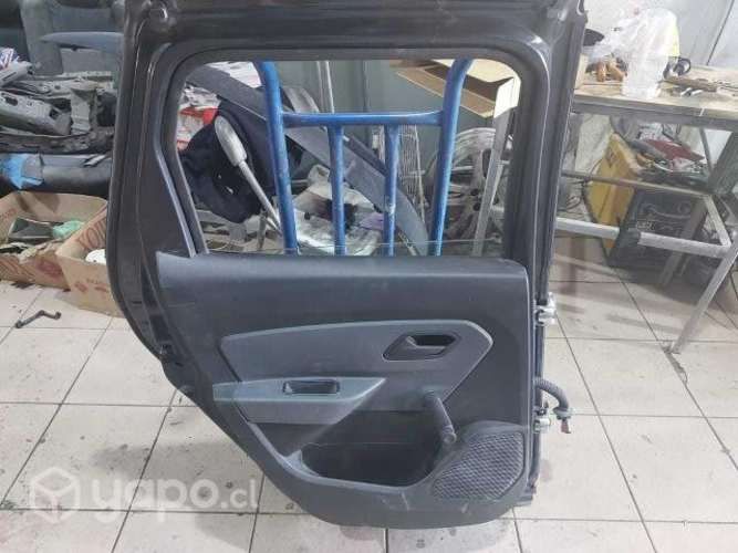 Puerta Renault Duster 2021