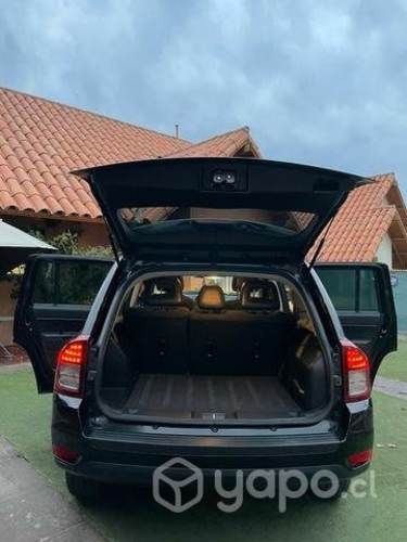 Jeep Compass 2.4 automático