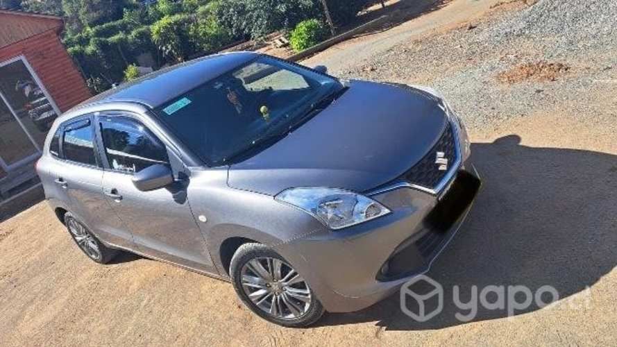 Vendo auto Suzuki Baleno 2017