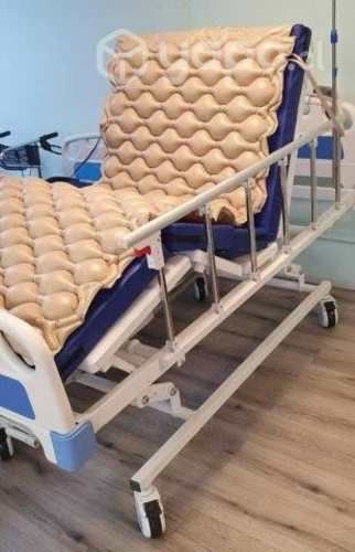 Cama Clínica Manual con 3 posiciones nueva