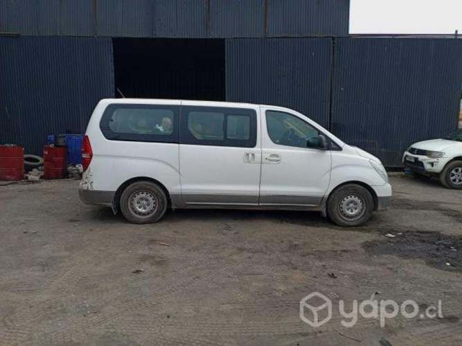 Furgon hyundai h1 mb 2.5 gls