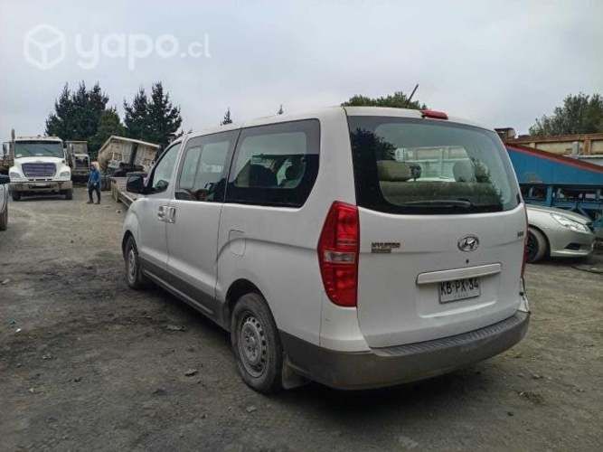 Furgon hyundai h1 mb 2.5 gls
