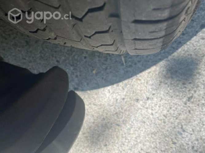 Toyota yaris 1.5 2011